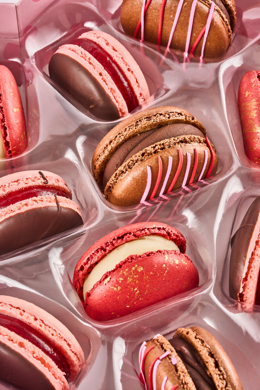 Heart Box of 12 Macarons