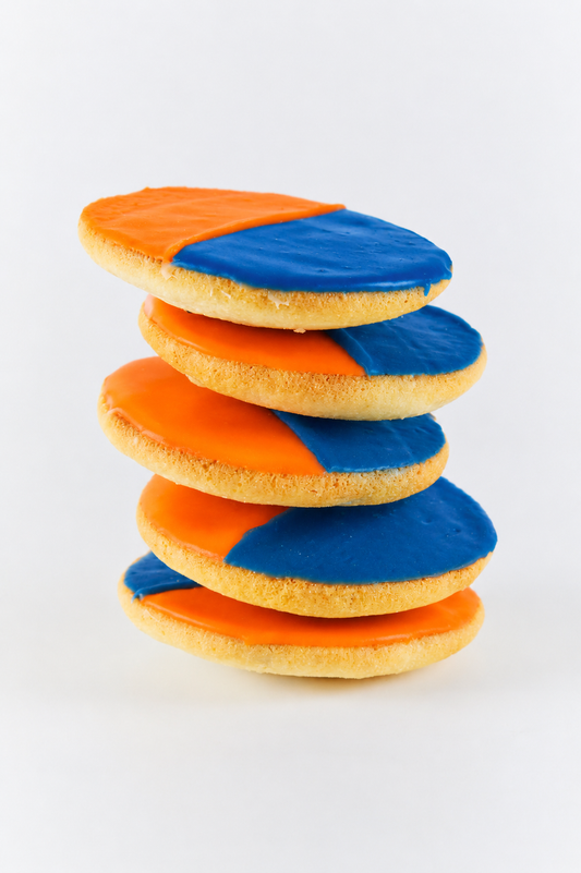 Knicks NY Black & White Cookie - Box of 6