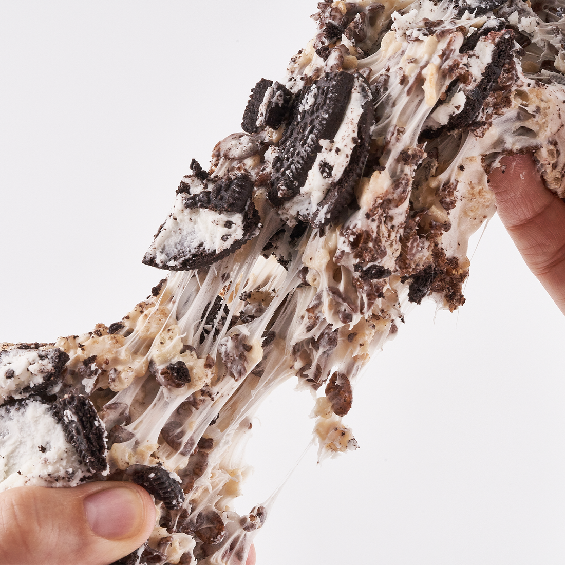 Giant Cookies & Cream Krisp Bar Box of 6