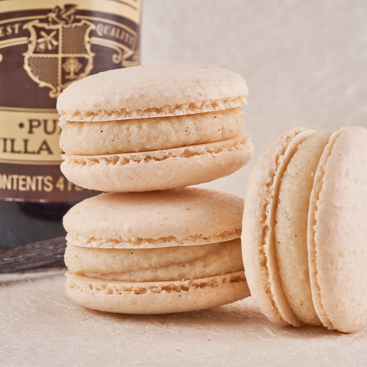 Vanilla Bean Macaron
