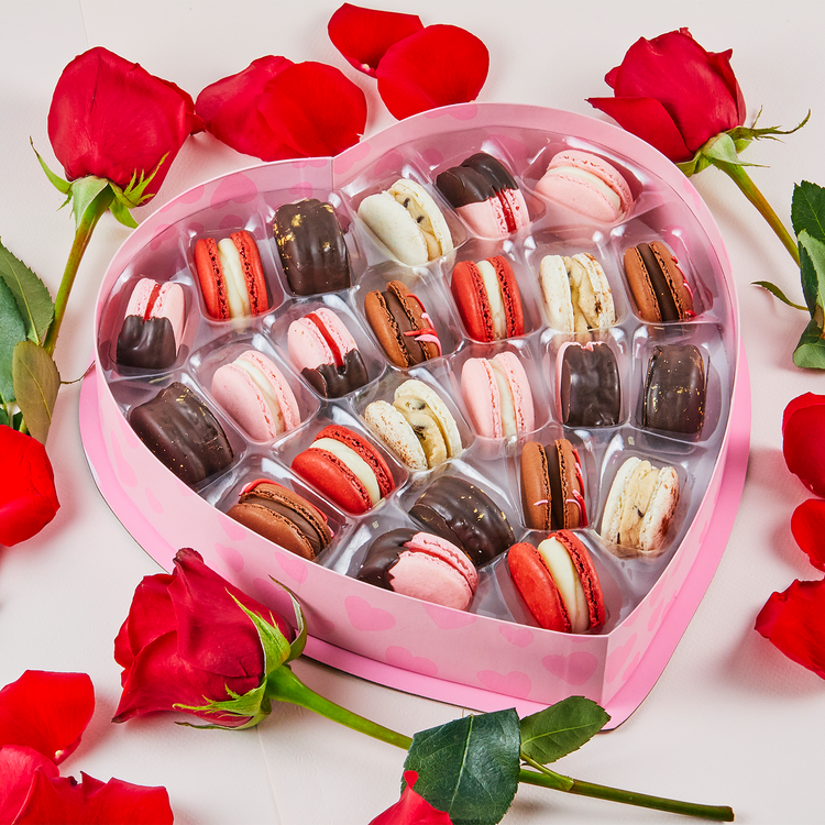 Heart-Shaped Macaroons delivery in Ukraine – Ukraine Gift Delivery